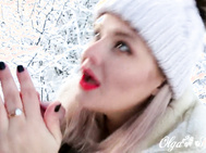 Sexy Olga gives Warming Oral on a Frosty Day in Russia